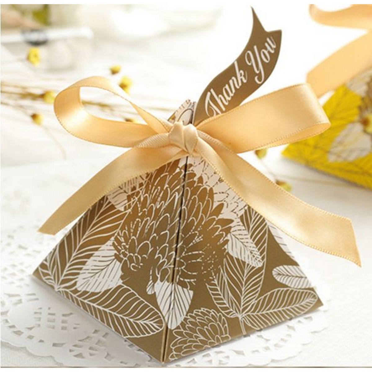 50 boîte à gâteau carton motif arabesque doré - MARIAGE/Boîtes à