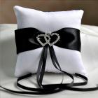 Coussin alliance mariage blanc et noir 10 x 10 cm