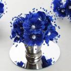 Bouquet de fleurs en tissu bleu marine et perles