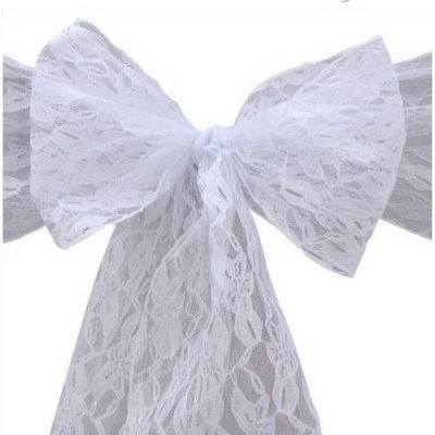 Dcoration de Salle de Mariage  - 10 Noeuds de chaise mariage dentelle blanche : illustration