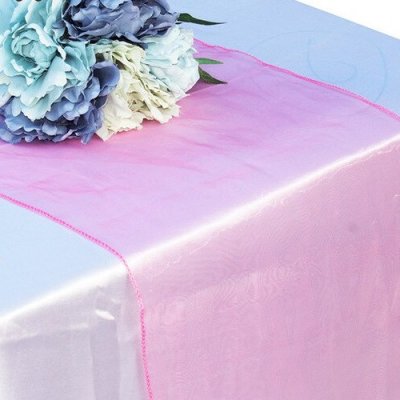 Dcoration de Table Mariage  - Chemin de table organza rose fuchsia : illustration