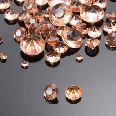 Dco de table Communion  - 1000 Diamants de table dcoratifs rose gold 3 tailles  : illustration