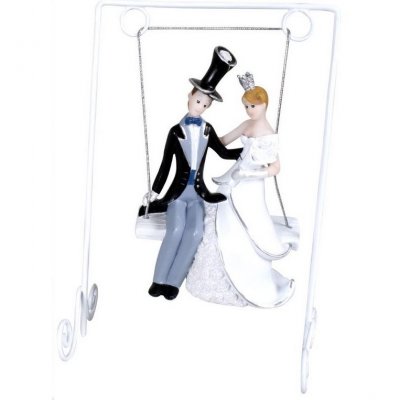 Decoration Mariage  - Couple de maris Chapeau Haut de forme sur balancelle : illustration