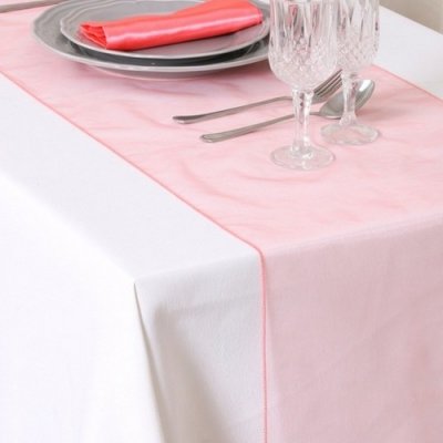 Chemins de table organza  - Chemin de table mariage organza corail (lot de 5) : illustration