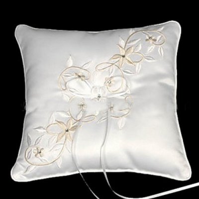 ARCHIVES  - Coussin d' alliances crme / ivoire : illustration