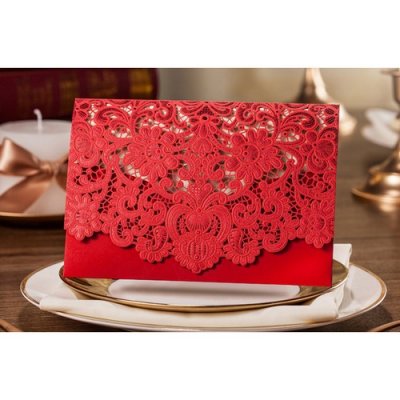 Mariage thme vintage  - Faire-part de mariage en dentelle rouge : illustration