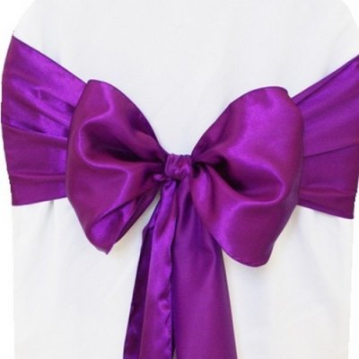 Dcoration de Salle  - Noeud de chaise mariage satin violet : illustration