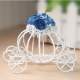 Centre de table carrosse Cendrillon fleur Bleu marine  : illustration