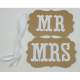 Pancartes Mr & Mrs pour chaise mariage : illustration