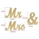 Centre de table Mr & Mrs en lettres dorées  : illustration